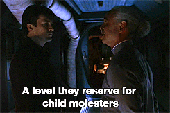 tumblr_lxtm8h5wOf1qds29uo3_r1_250.gif