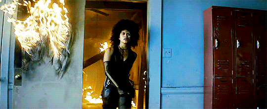 tumblr_p600k3p2m21qgpaguo8_540.gif