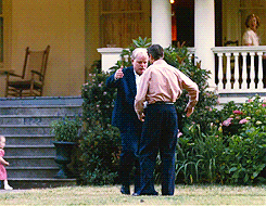 tumblr_mk2esz2Kt11r8dzo2o2_250.gif