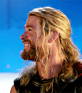 tumblr_p2ea4qiDh01qelb9co2_400.gif