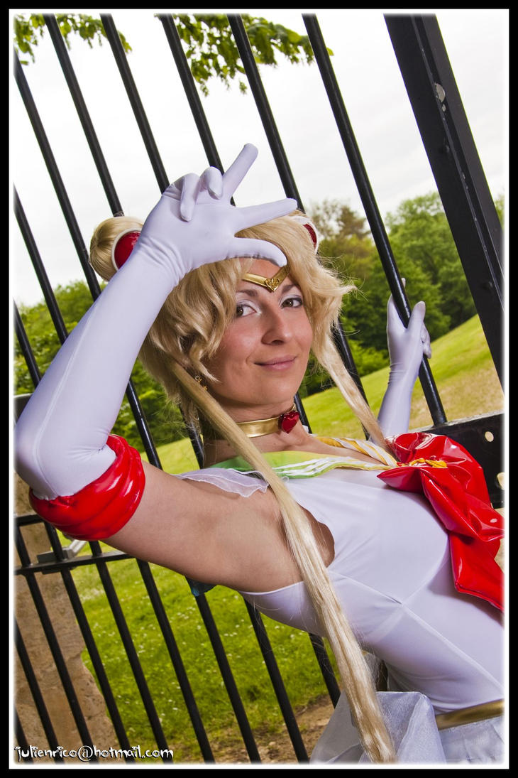 sailor_moon_20_by_findenenmacil.jpg