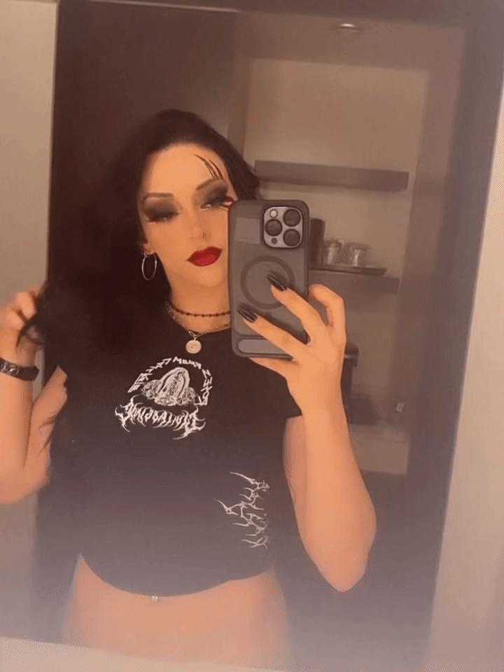 bNiJT.gif