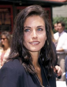 Courteney-Cox-232x300.jpg