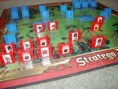 Sedguccih.20051104210845.stratego2.jpg