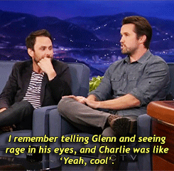 tumblr_mw85skW8D21rrcahvo6_r1_250.gif