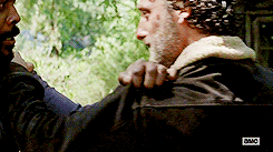tumblr_ndk40rwD731thuopmo5_250.gif