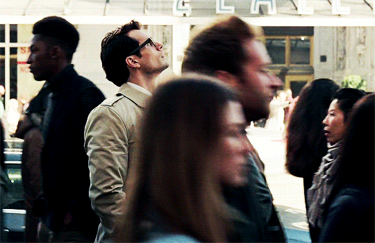 tumblr_p440lcYmLy1r8177lo7_r1_540.gif