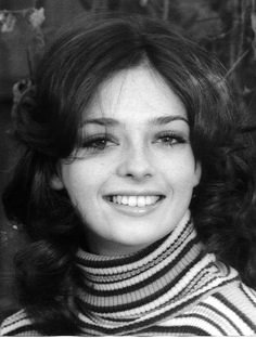 d360a3dd4e7e394cd14ae23b9e71e90e--space-tv-lost-in-space.jpg