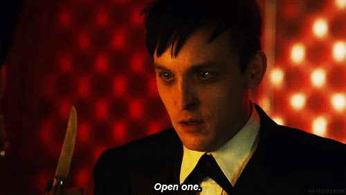 tumblr_nbknmlYeXU1snxfj7o1_500.gif