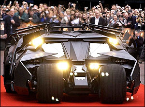 _40617862_batmobile_220300.jpg