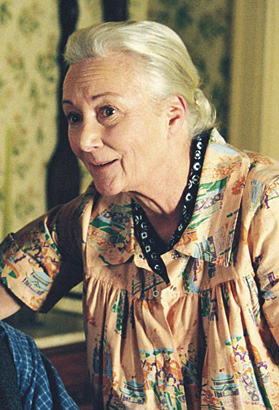 osemary-harris-spiderman-movie-2002-photo-GC.jpg