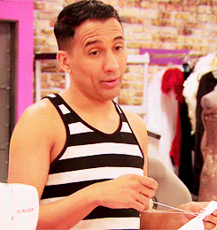 tumblr_n4gceq18Bq1qe8c79o2_250.gif