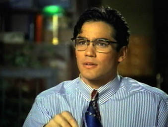 superman-clark-kent-dean-cain.jpg