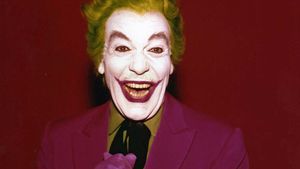 Cesar-Romero-Joker-Batman-The-Movie-Leslie.jpg