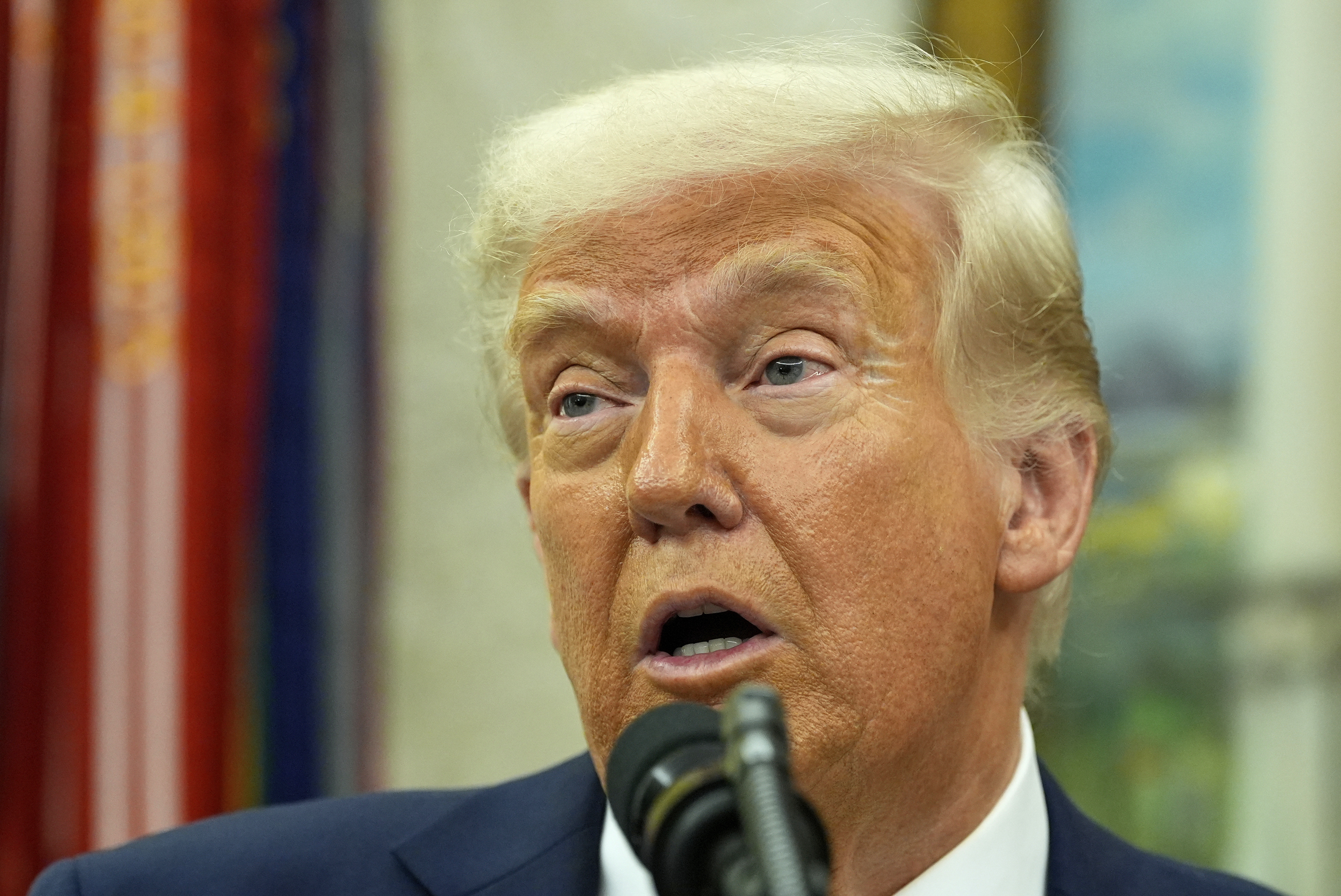 www.newsweek.com