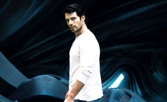 tumblr_mwan82UxbV1r2x5hgo5_r1_250.gif