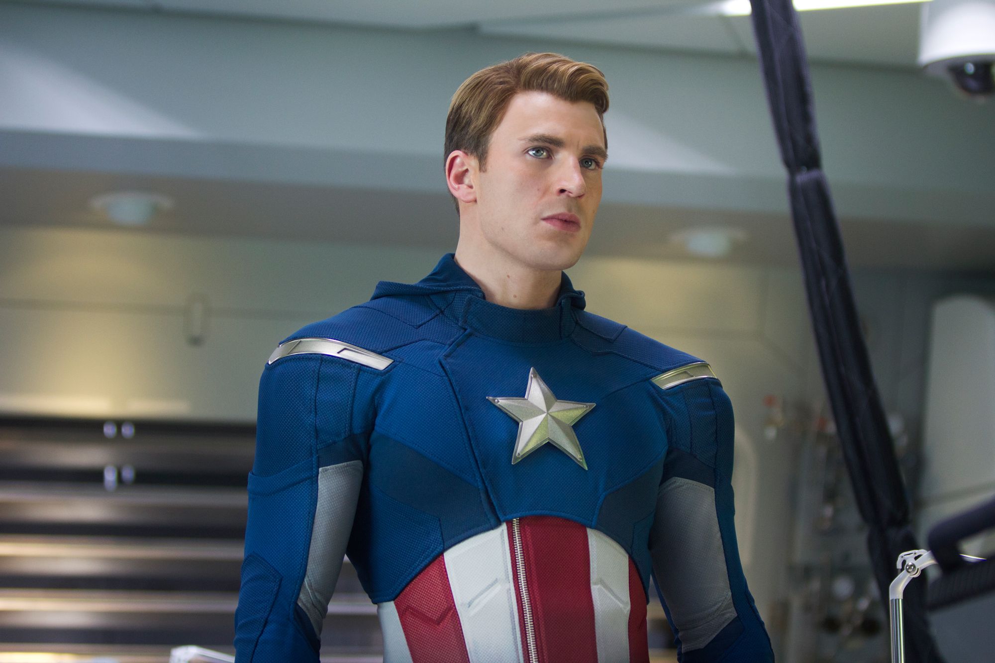 chris-evans-captain-america.jpg