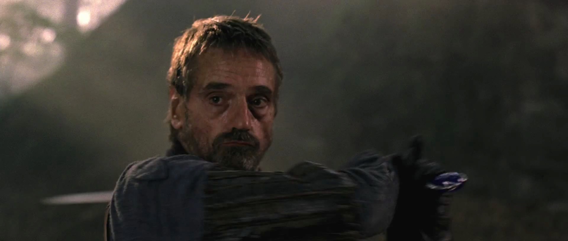 jeremy-irons-as-brom-in-eragon-2006.jpg