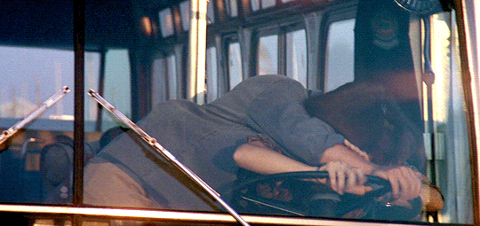tumblr_pt74e13FPf1wwym45o5_r1_540.gif
