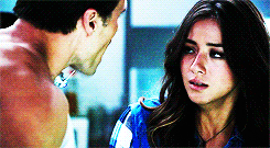 tumblr_mwkl1tSzv31s4v2glo6_r1_250.gif