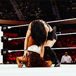 tumblr_n41vjsBeqr1sg31w3o1_250.gif