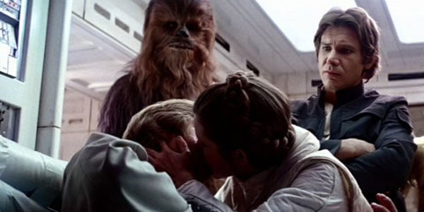 LukeLeiaKiss.jpg