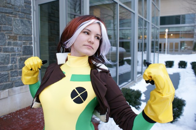 rogue_by_onewingedjade-d3dia7d.jpg