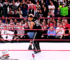 tumblr_mw5x2lHkOE1qfrkf9o4_250.gif
