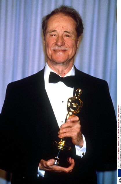 5ffdeda55b8ce859ae5e44f31084cd94--don-ameche-oscar-wins.jpg