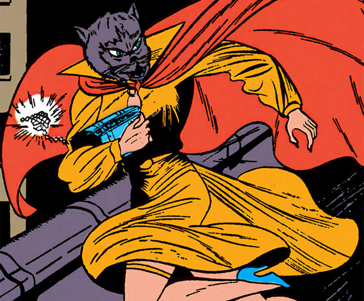 Catwoman-1940s-Batman-b.jpg