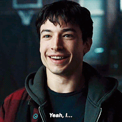 tumblr_oasfkucp2f1uorz8zo3_250.gif