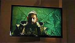 tumblr_mjvaqeziNs1qcqaj6o1_250.gif