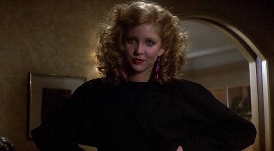 nancy-allen-dressed-to-kill-1980-1-dqj1h7cnlu-550x305.jpg