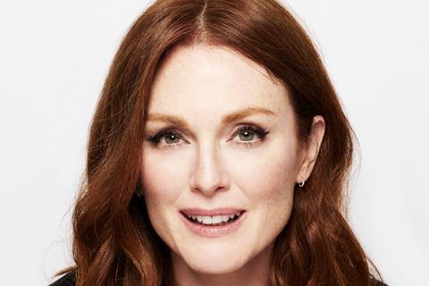 1375448_juliannemoore_324243.jpg