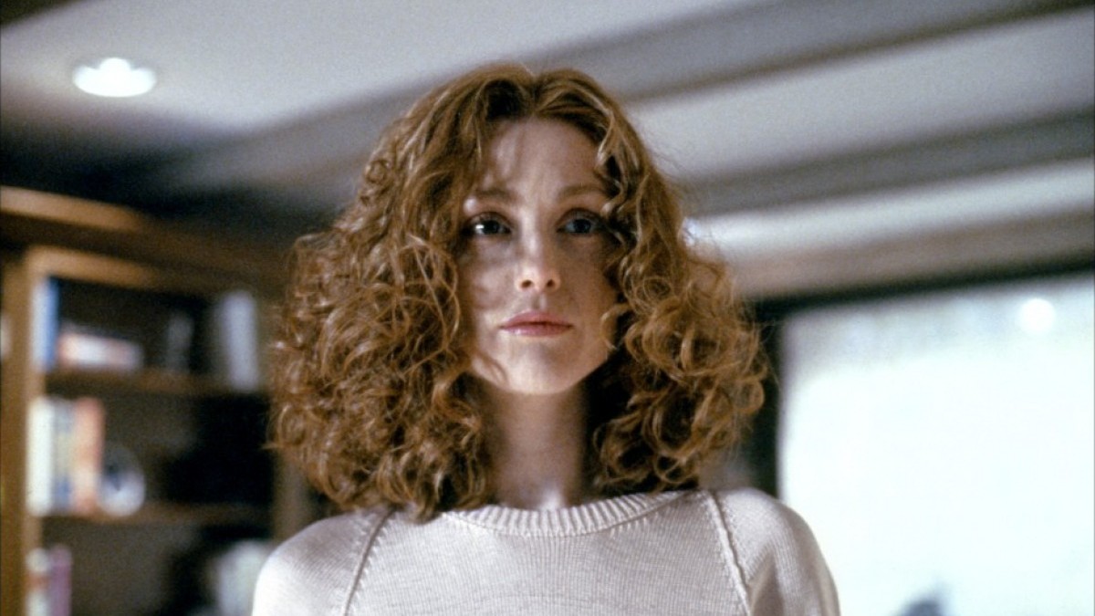 julianne-moore-safe.jpg
