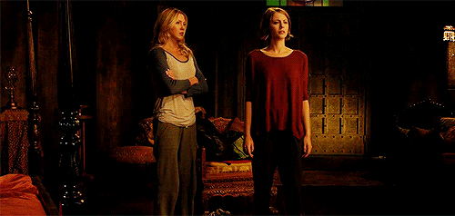 tumblr_nwln8py3wH1ubszlfo1_500.gif