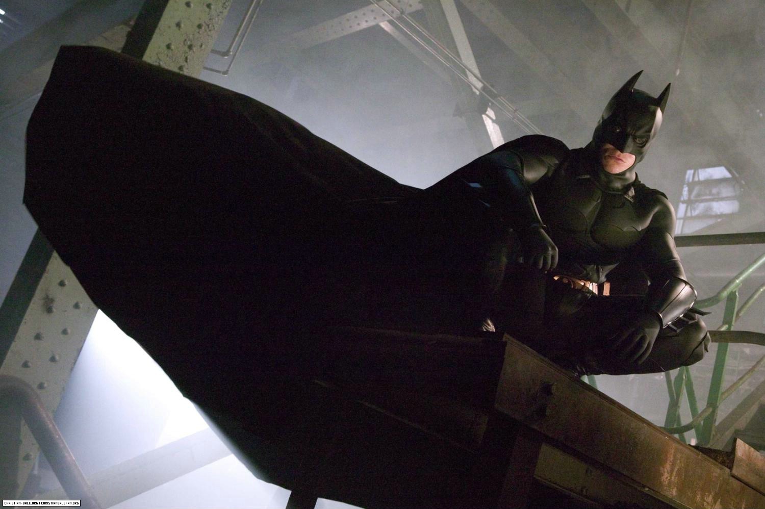 Batman-batman-begins-11595295-1500-998.jpg