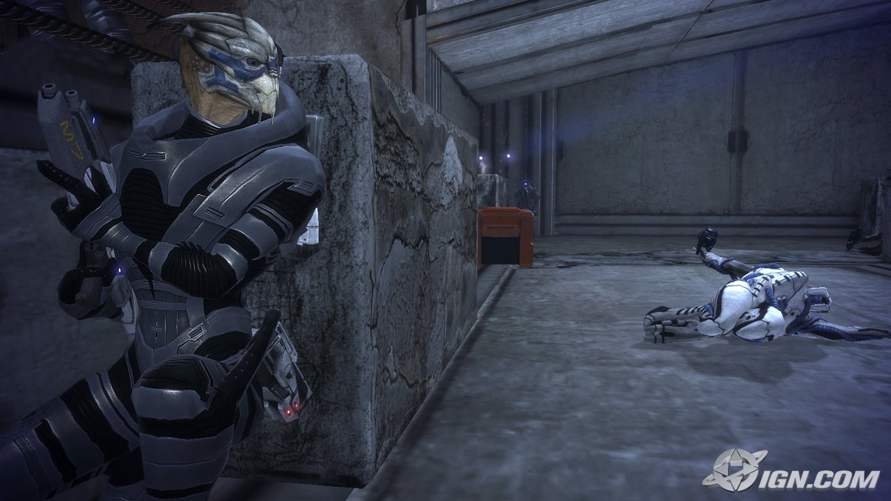 mass-effect-20070917001948073.jpg