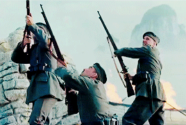 tumblr_or3m5k6A3G1r2aobgo7_400.gif