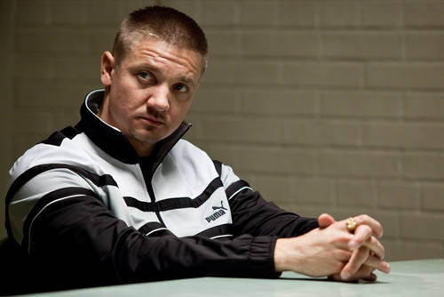 town-jeremy-renner-pic3.jpeg