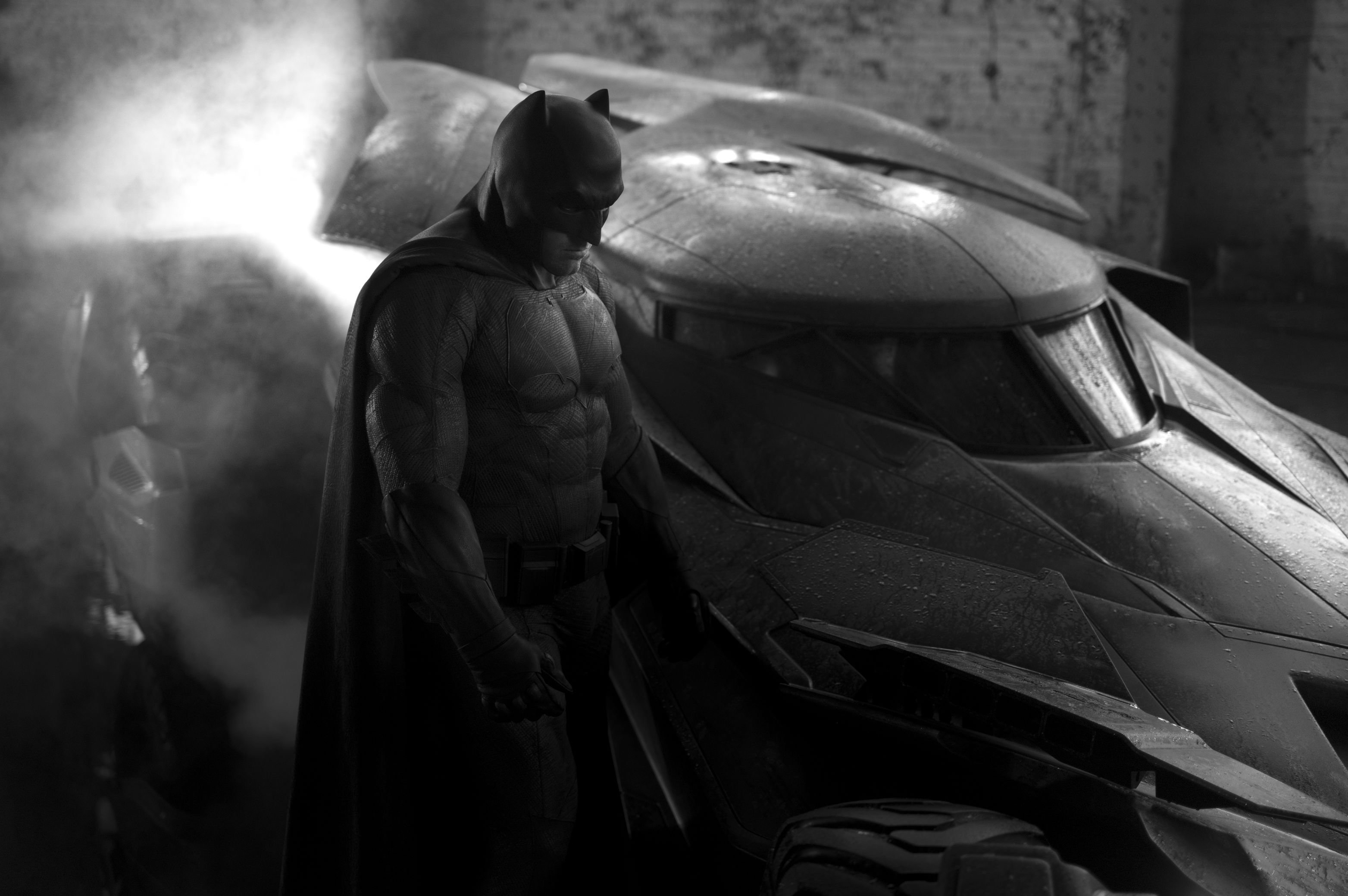Batman-vs-Superman-Photo-High-Res.jpg