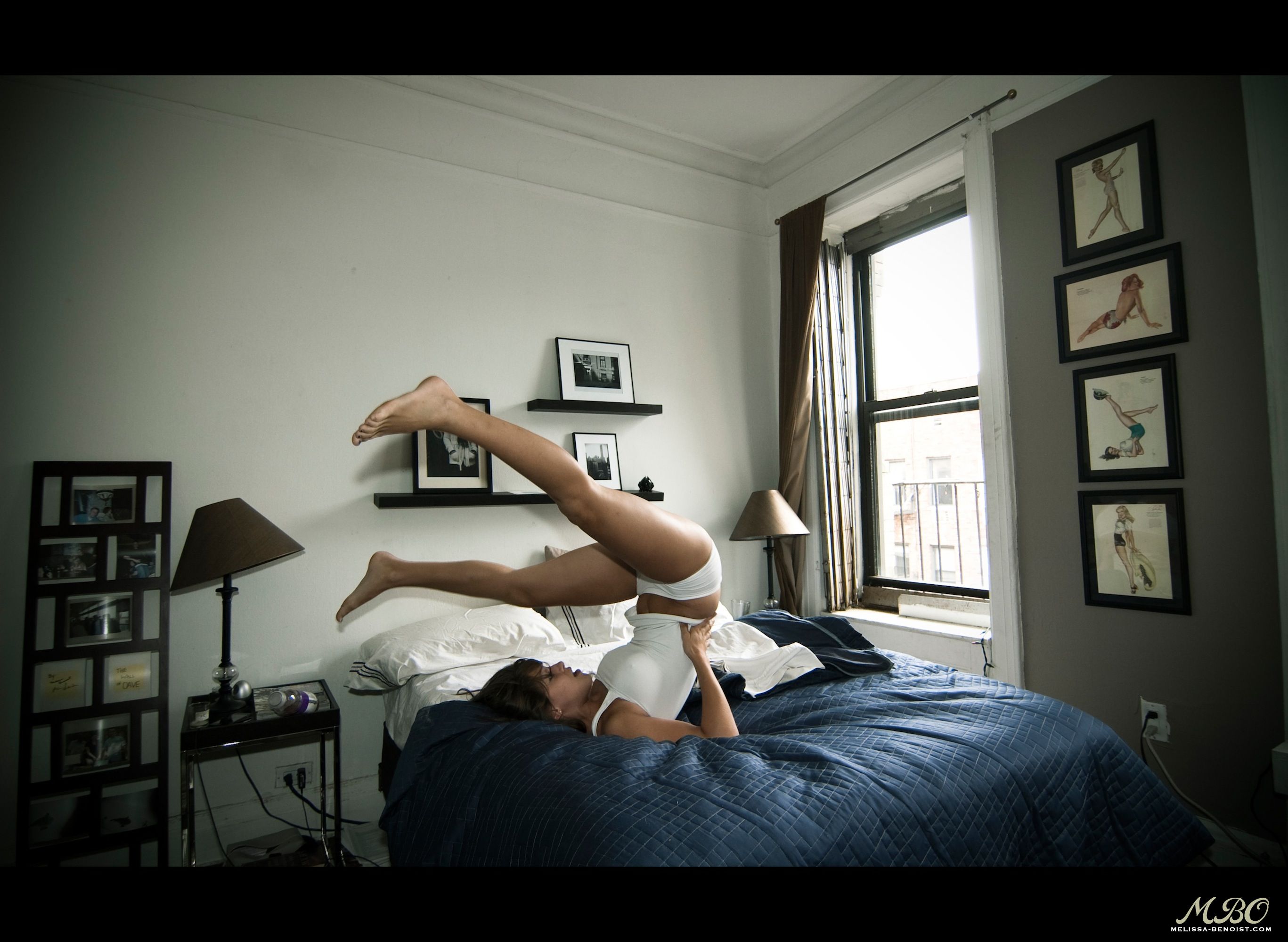 melissa-benoist-feet-866610.jpg