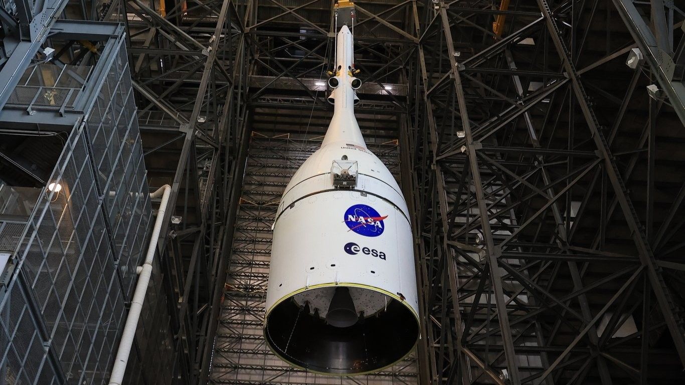 www.space.com