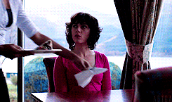 tumblr_nbn7pt29W61qdlvg6o9_250.gif