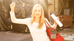 tumblr_m122m8tqs81r99f4t.gif
