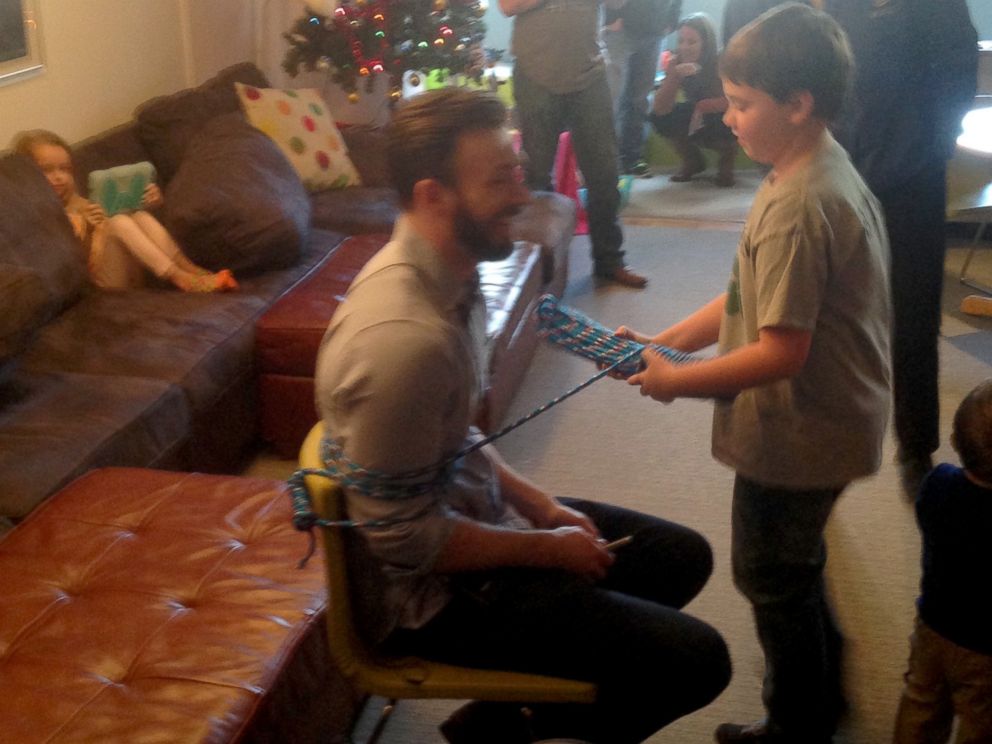 HT_chris_evans_kids_02_jef_150129_4x3_992.jpg