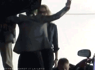 tumblr_nojr8jDj0I1qamlhro3_400.gif