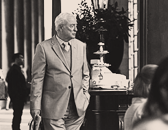 tumblr_mdimzm9Gsh1qe3p9bo1_250.gif