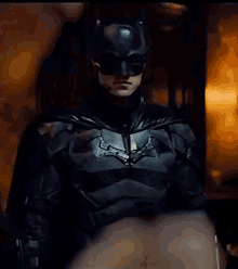 the-batman-battinson.gif