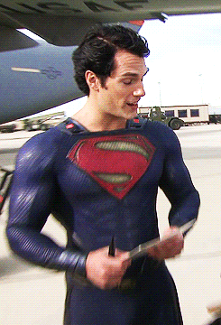 tumblr_mz92ucevdZ1r8j1j3o1_250.gif